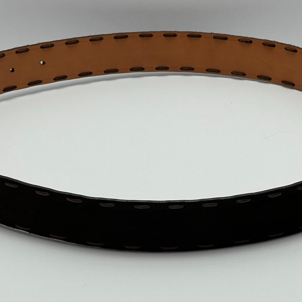 ❣️ LIKE NEW ❣️VICTOR VICTORIA Suede Leather Belt Italy 32" - 38" Waist Brown - Picture 8 of 13